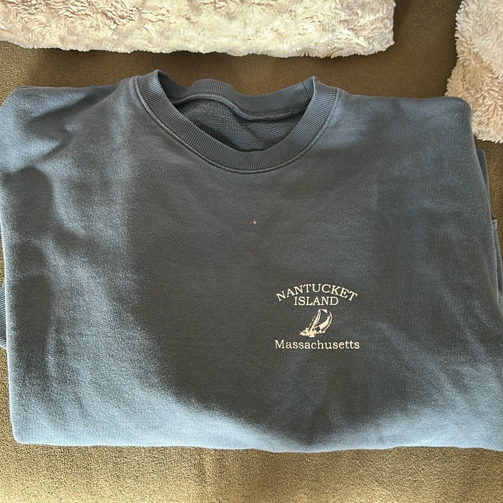 Brandy Melville Nantucket Sweatshirt